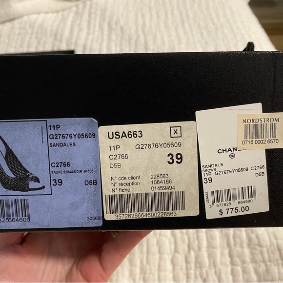 Chanel peep-toe slingback heeled sandals - Picture 11 of 11